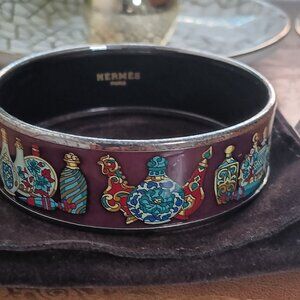 Hermes Enamel Printed Wide Qu' Importe Le Falcon Bracelet 65, GUC with COA